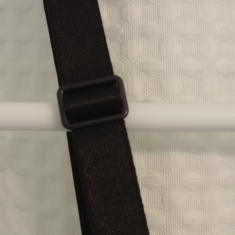 CALVIN KLEIN - Adjustable Bralette + Removable Pads - Size: Large - Picture 7 of 10